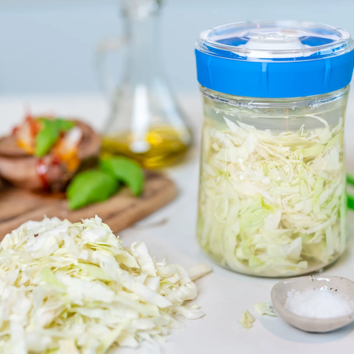 Zelfgemaakte zuurkool in de KefirKo Veggie Fermenter